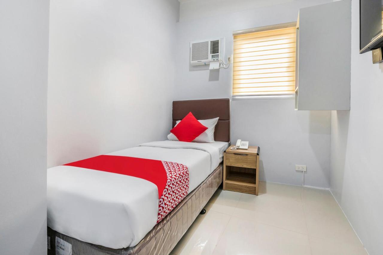 Super Oyo 515 Finnex Hotel Mandaluyong Luaran gambar
